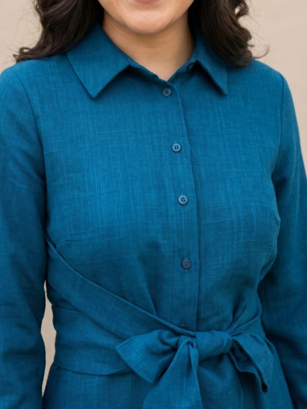 Globus Gloplus Women Teal Collared Neck Cuffed Sleeve Front Tie-Up Geometric Textured Polyester Fit and Flare Midi Plus Size Dress