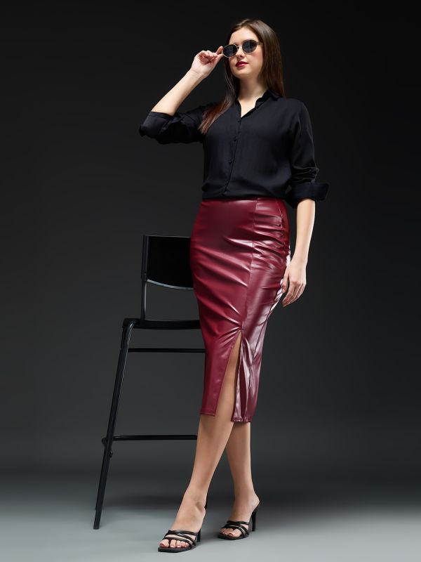 Globus Women Burgundy Solid Synthetic Leather High-rise Front Slit Midi Pencil Party Skirt