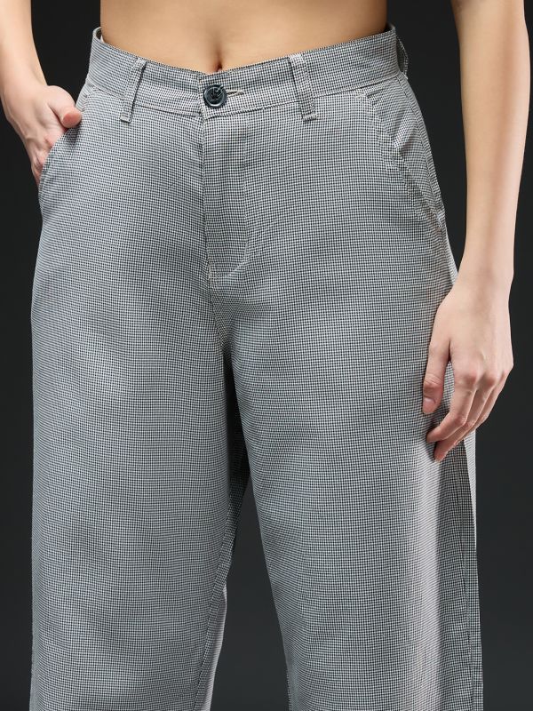 Globus Women Gingham Checks Mid-Rise Straight Fit Cropped Workwear Trousers