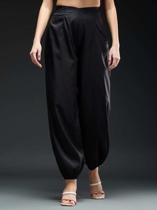 Globus Women Black Satin Mid-Rise Loose Fit Solid Party Wear Trousers