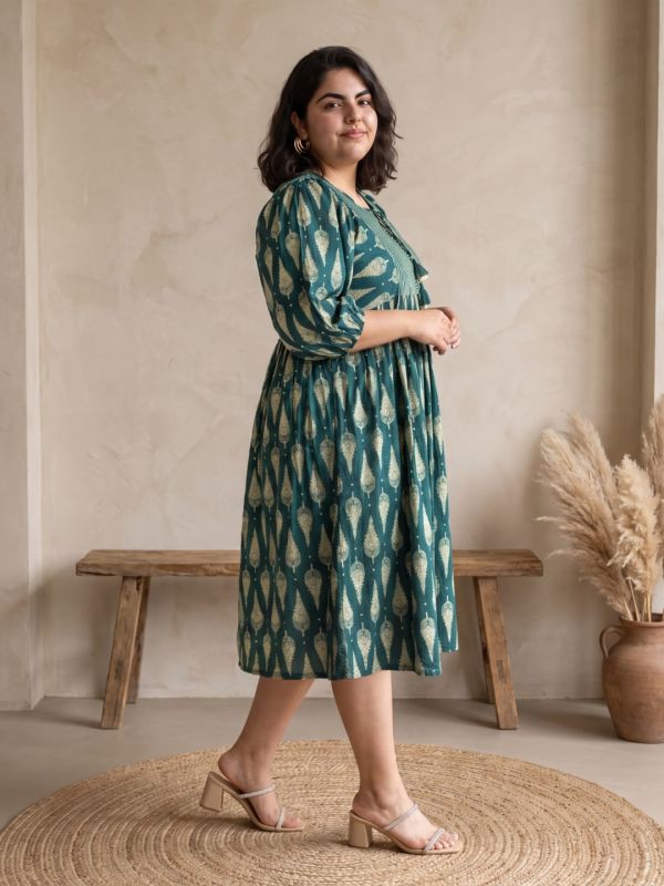 Globus Gloplus Women Teal Ethnic Print Round Tie-Up Neck Bishop Sleeves A-Line Plus Size Midi Dress