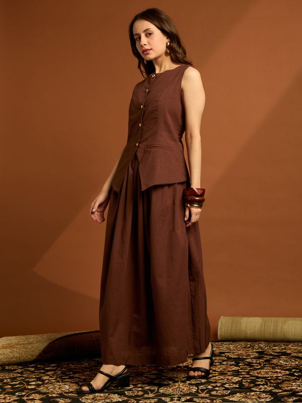 Globus Women Brown Round Neck Sleeveless Pocket Detail Vest Top with Pleated Flared Skirt Co-ord Sets