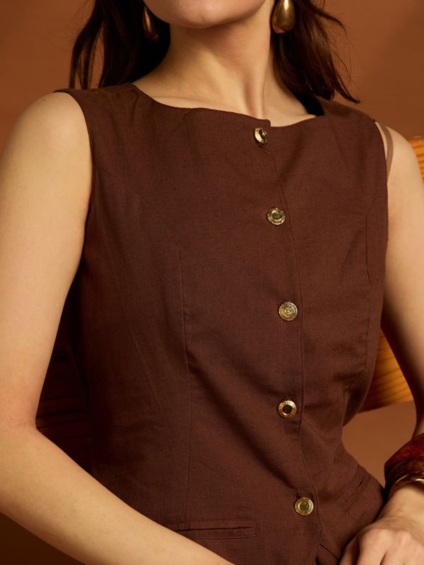 Globus Women Brown Round Neck Sleeveless Pocket Detail Vest Top with Pleated Flared Skirt Co-ord Sets