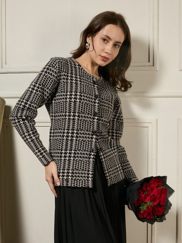 Globus Women Black Round Neck Long Sleeves Houndstooth Self Design Acrylic Winterwear Overcoat