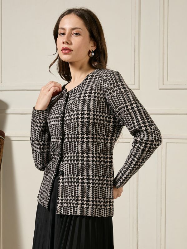 Globus Women Black Round Neck Long Sleeves Houndstooth Self Design Acrylic Winterwear Overcoat