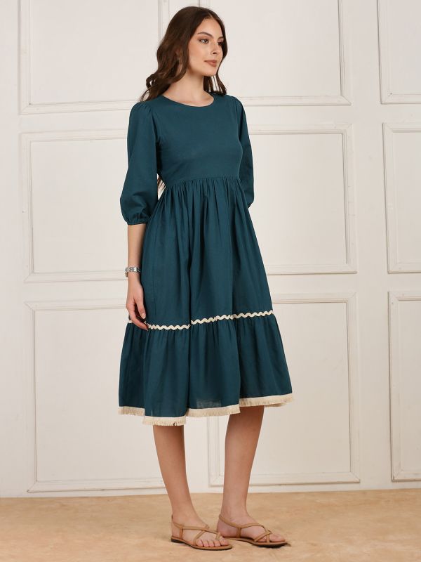 Globus Women Blue Round Neck Puff Sleeves Solid Midi Dress
