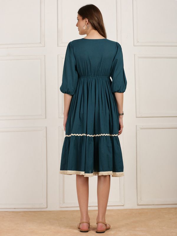 Globus Women Blue Round Neck Puff Sleeves Solid Midi Dress