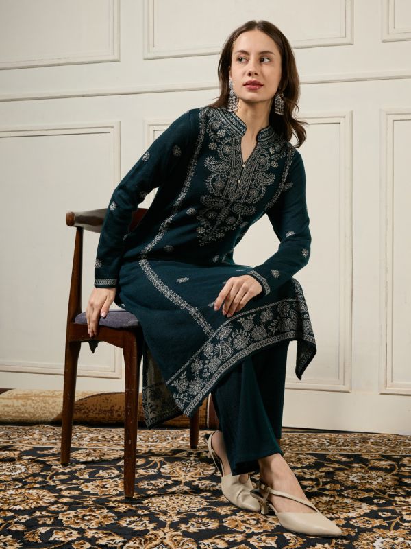 Globus Women Teal Mandarin Collar Long Sleeves Acrylic Ethnic Motifs Self Design A-line Winterwear Kurta With Pants Set