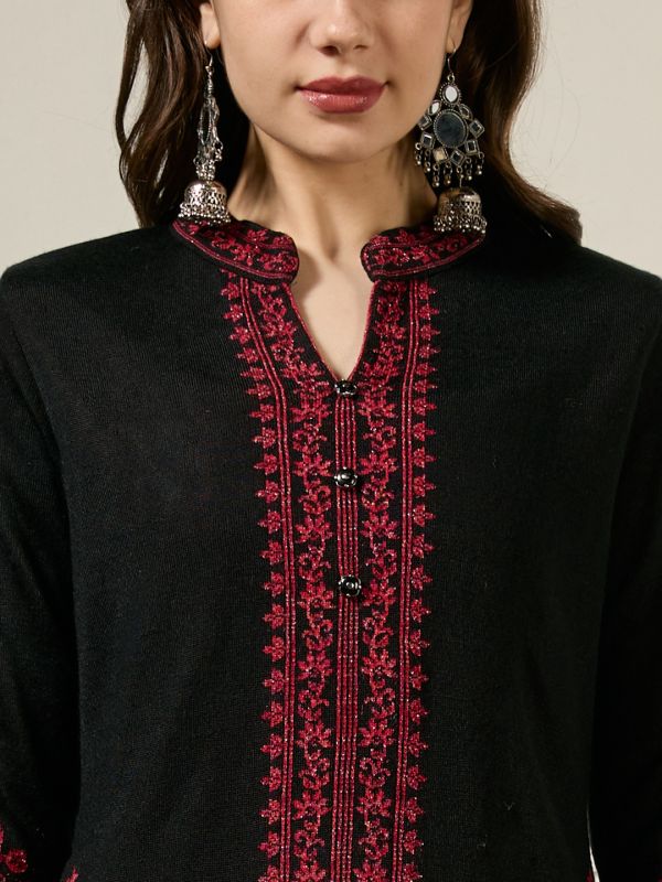 Globus Women Black Mandarin Collar Long Sleeves Acrylic Floral Self Design A-line Winterwear Kurta With Pants Set