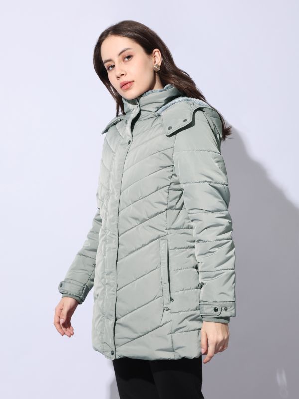 Globus Women Off White Mock Collar Long Sleeves Front Pockets Winterwear Puffer Jacket With Fur Inner Detachable Hood