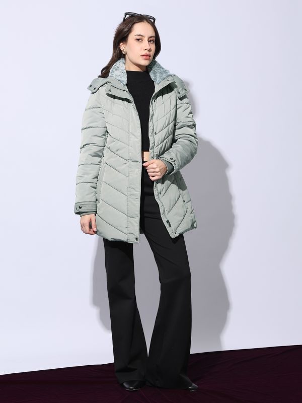 Globus Women Off White Mock Collar Long Sleeves Front Pockets Winterwear Puffer Jacket With Fur Inner Detachable Hood
