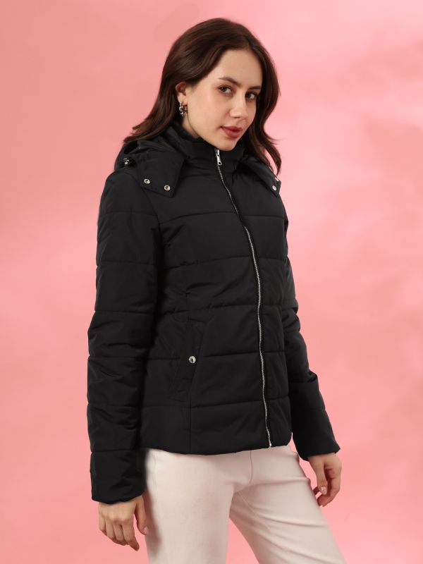 Globus Women Black Fur Mock Collar Long Sleeves Front Pockets Winterwear Puffer Jacket With Detachable Hood