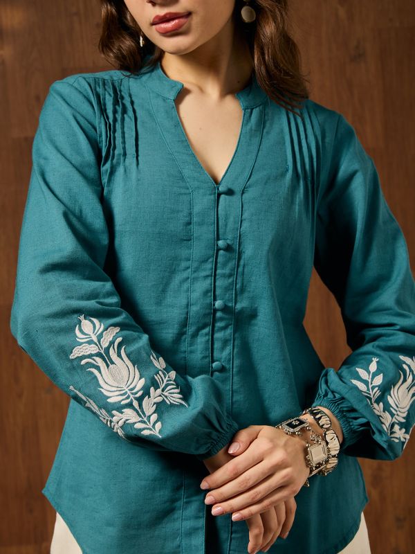 Globus Women Teal Mandarin V-neck Embroidered Bishop Sleeves Pleated Detail Top