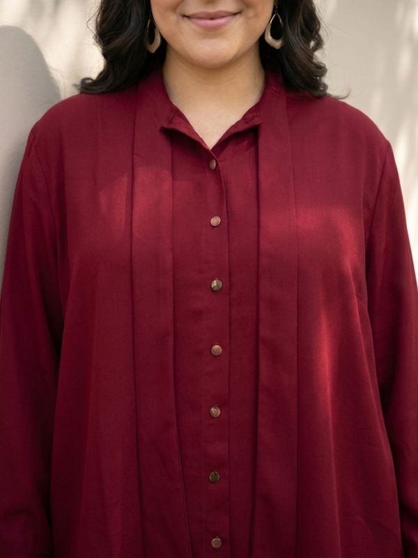 Globus Gloplus Women Maroon Tie Up Neck Cuffed Sleeves Workwear Plus Size Shirt