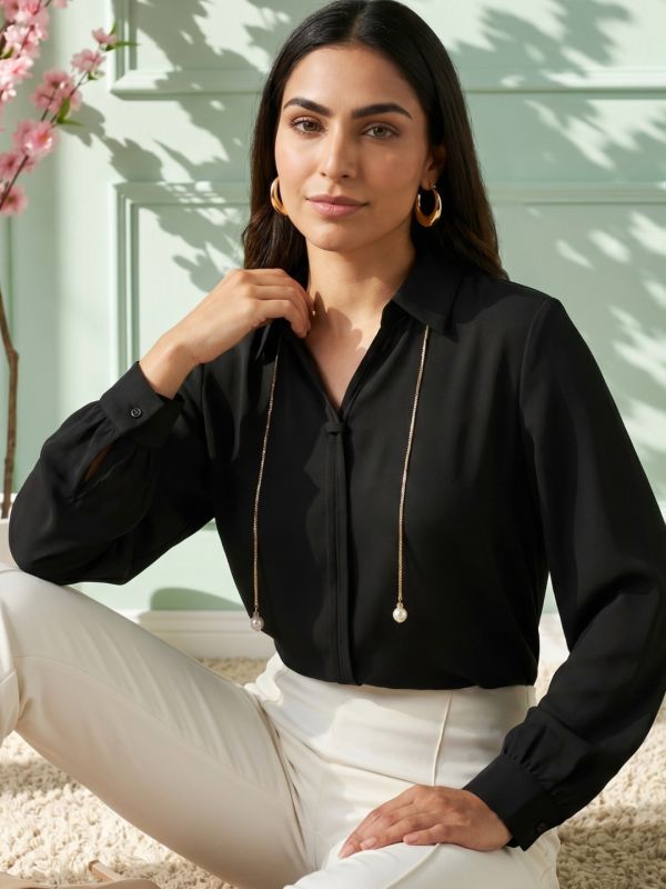 Globus Women Black Collared Neck Cuffed Sleeves Shirt Style Workwear Top