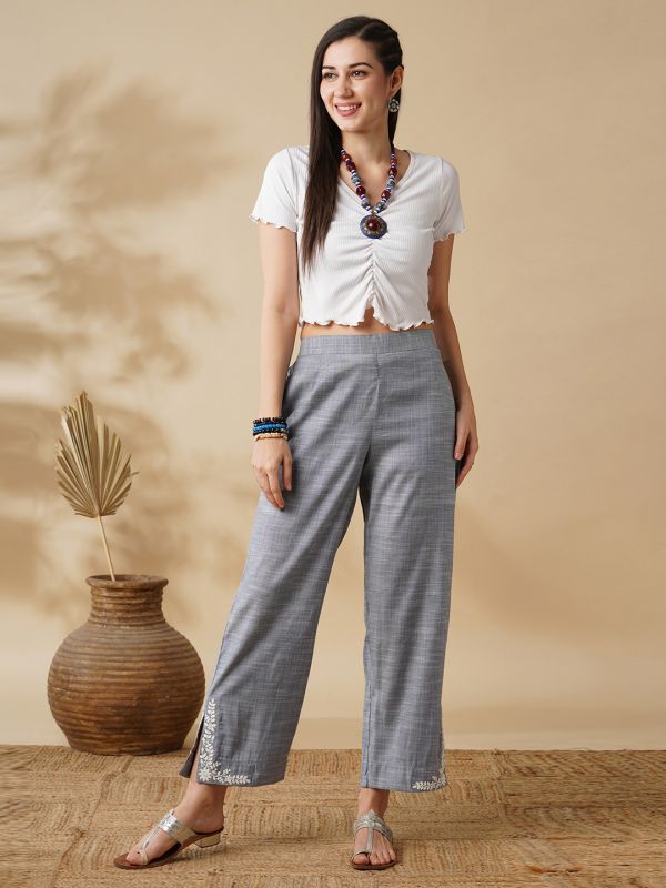 Globus Women Blue Chambray Floral Hem Embroidered Mid Rise Flat Front Pants