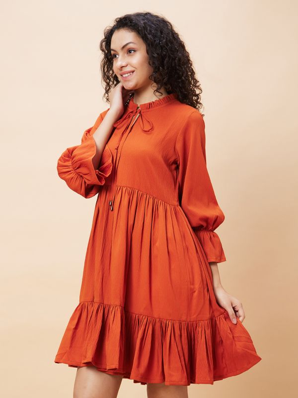 Globus Women Rust Solid Tie-Up Neck Casual Tiered A-Line Dress