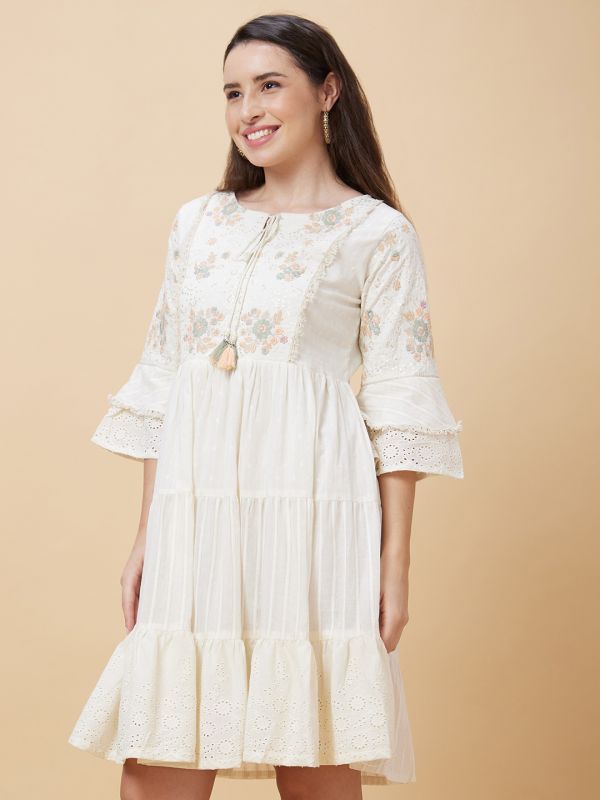 Globus Women Off-White Floral Embroidered Round Tie-Up Neck Casual A-Line Tiered Dress