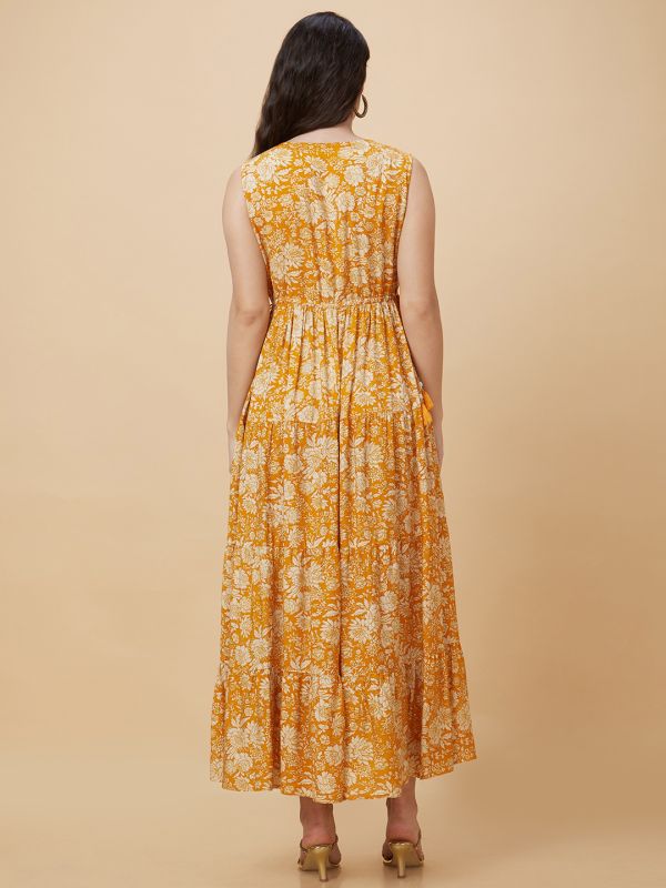 Globus Women Mustard Floral Print Round Neck Sleeveless Casual Maxi A-Line Tiered Dress with Dori And Tassel Detail