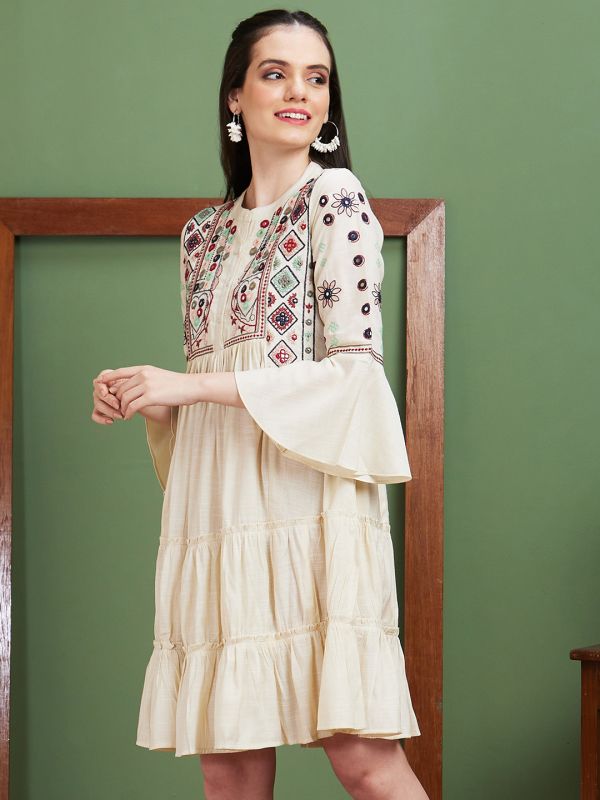 Globus Women Off White Geometric Embroidered Poly Silk Mandarin Collar Casual Flared Dress