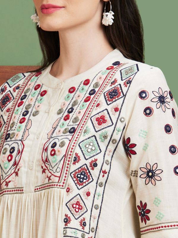 Globus Women Off White Geometric Embroidered Poly Silk Mandarin Collar Casual Flared Dress