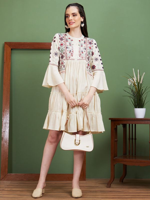 Globus Women Off White Geometric Embroidered Poly Silk Mandarin Collar Casual Flared Dress