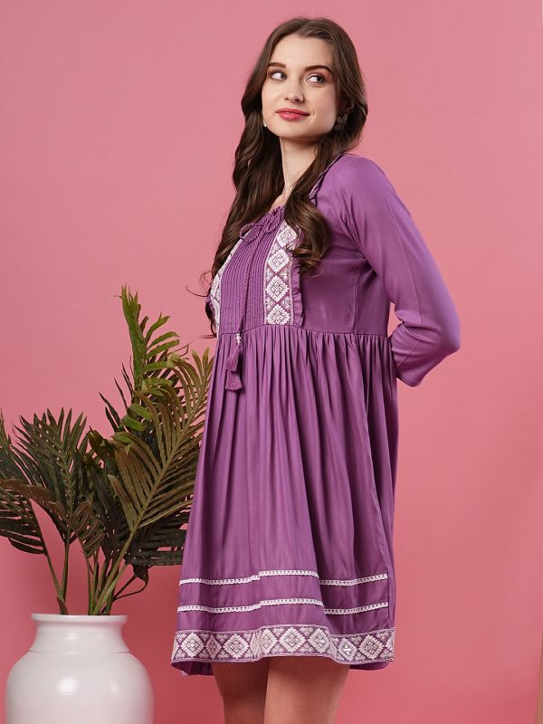 Globus Women Lilac Embroidered Yoke Pintuck Detailing A-Line Above Knee Dress