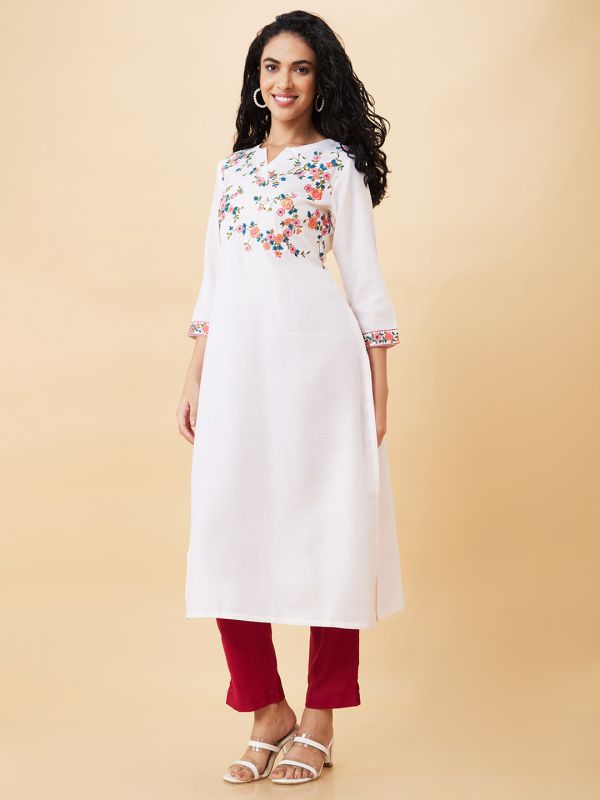 Globus Women Ecru Embroidered Round Neck Straight Kurta