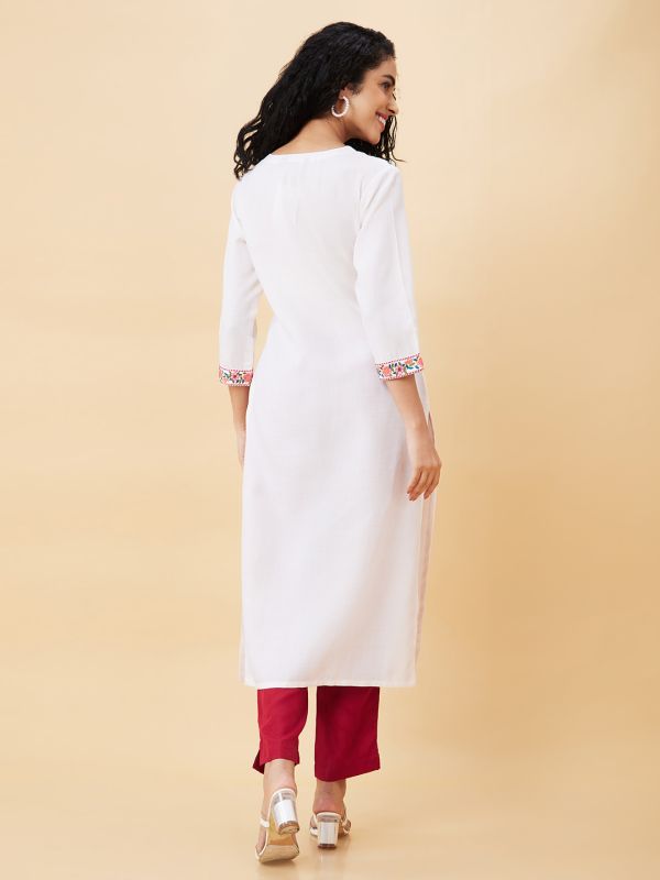 Globus Women Ecru Embroidered Round Neck Straight Kurta