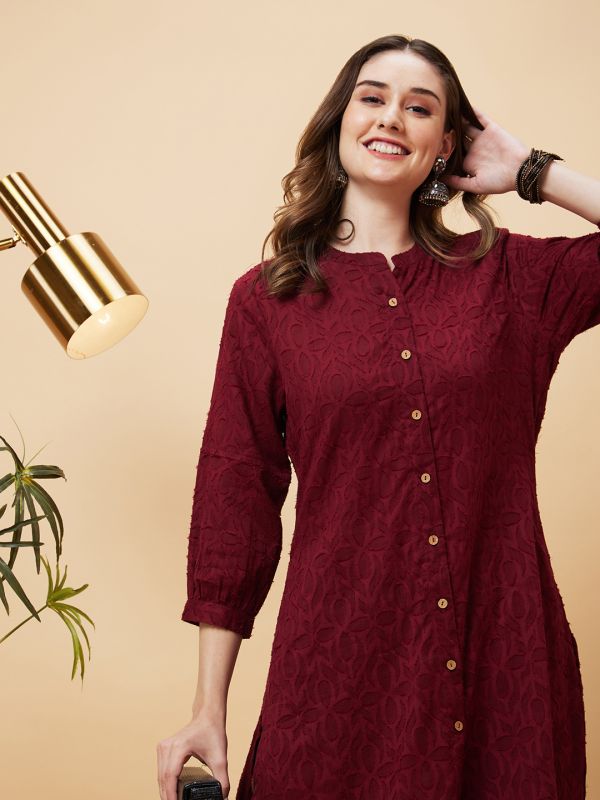 Globus Women Wine Woven Design Jacquard High Low Fusion Straight Kurta