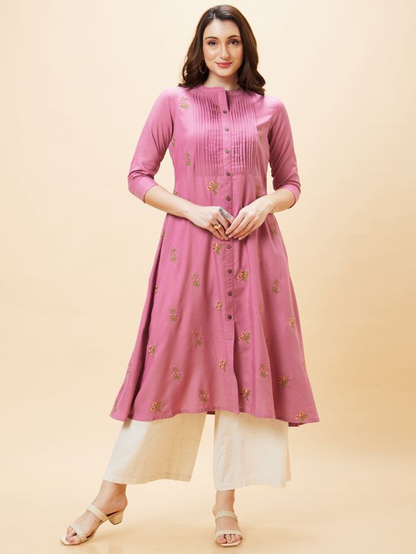 Globus Women Mauve Floral Embroidered Mandarin Collar Pleated A-Line Kurta