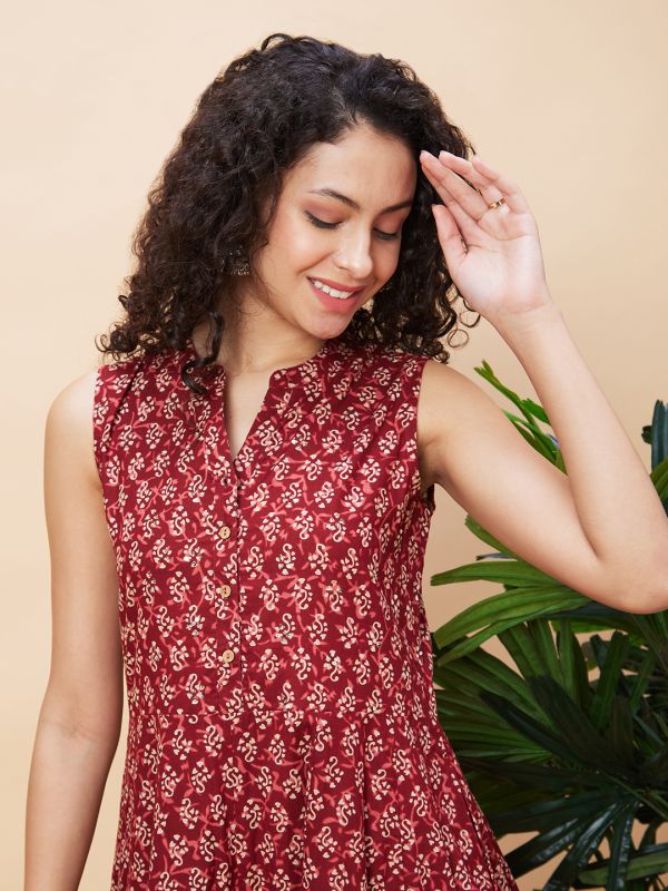 Globus Women Red Ethnic Motifs Print Mandarin Collar Sleeveless A-Line Kurta with Sequinned Highlight