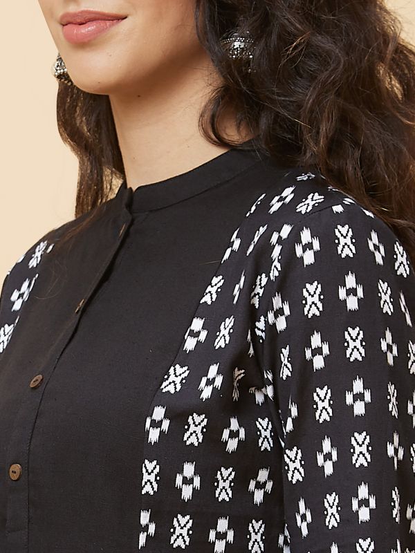 Globus Women Black Ethnic Motifs Print Kantha Detailing Panelled Casual Straight Kurta