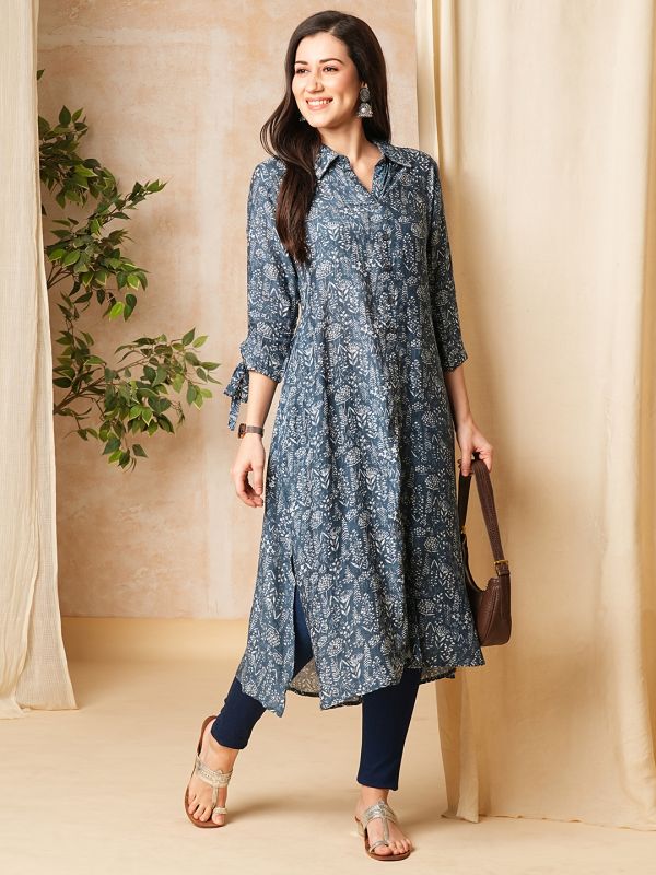 Globus Women Blue Floral Print Shirt Collar Kurta