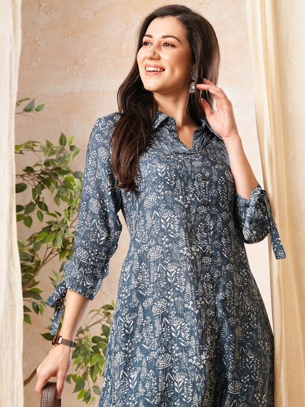 Globus Women Blue Floral Print Shirt Collar Kurta