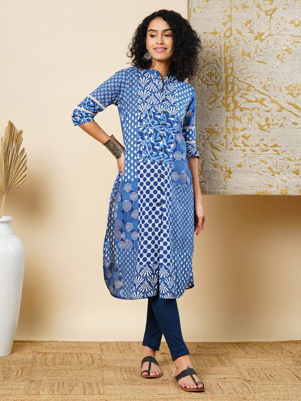 Globus Women Blue Ethnic Motif Patch Print Mandarin Collar Curved Hem Straight Workwear Kurta