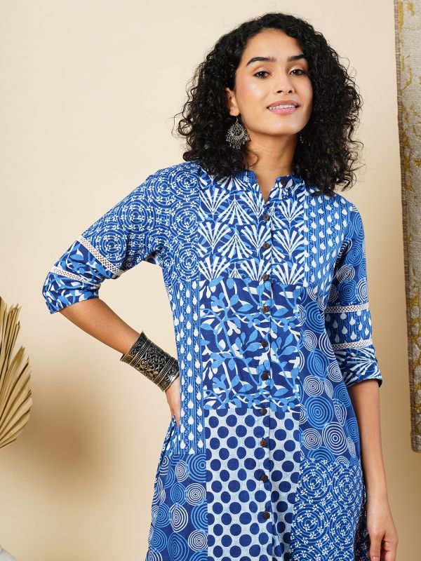 Globus Women Blue Ethnic Motif Patch Print Mandarin Collar Curved Hem Straight Workwear Kurta