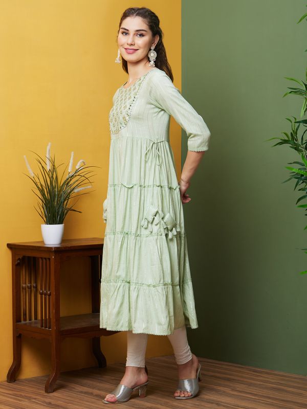 Globus Women Green Embroidered Cotton Daily Wear Round Neck Anarkali Flared Kurta