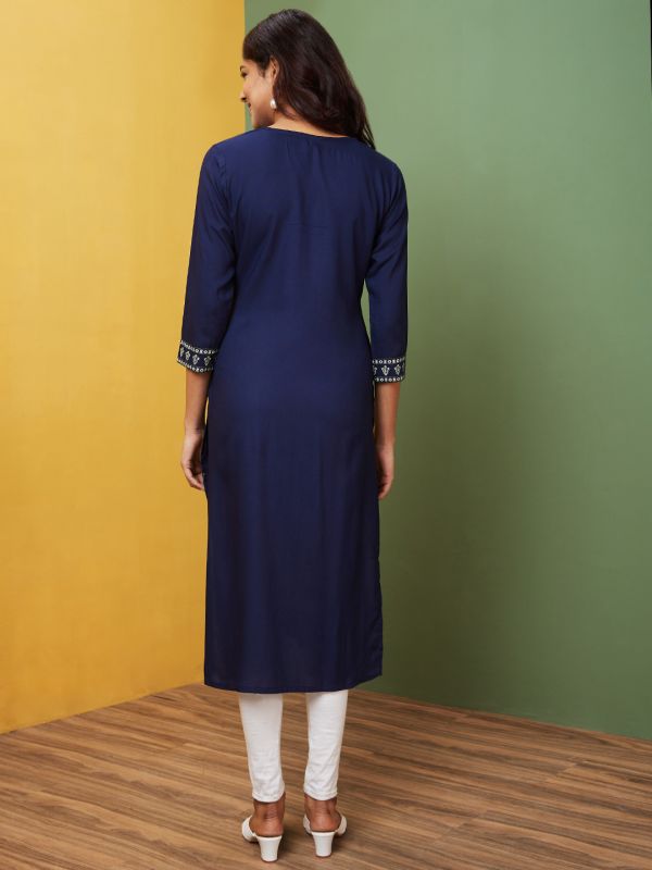 Globus Women Blue Printed Round Neck Regular Kurta