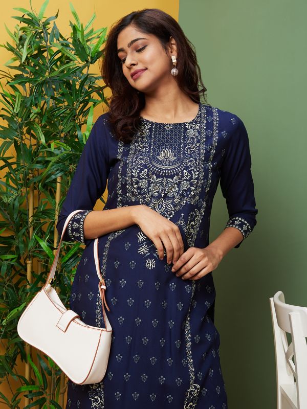 Globus Women Blue Printed Round Neck Regular Kurta