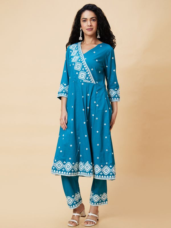 Globus Women Teal Embroidered Mirror Work V-Neck Festive Panelled Anarkali Kurta Set With Trouser