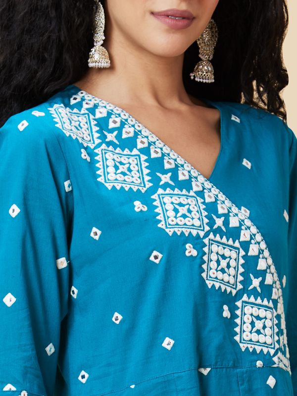Globus Women Teal Embroidered Mirror Work V-Neck Festive Panelled Anarkali Kurta Set With Trouser