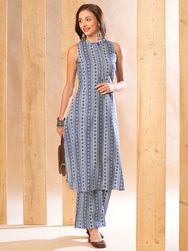 Globus Women Blue Mandarin Neck Allover Floral Printed A-Line Workwear Kurta With Straight Pants Set