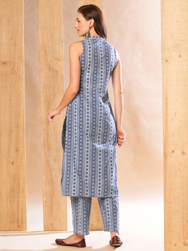 Globus Women Blue Mandarin Neck Allover Floral Printed A-Line Workwear Kurta With Straight Pants Set