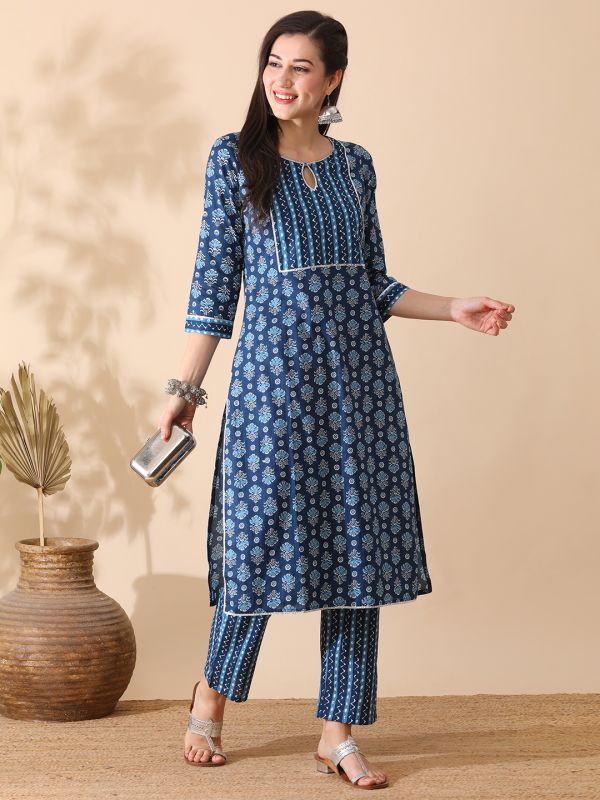 Globus Women Indigo Keyhole Neck Allover Ethnic Print Straight Kurta & Pants Workwear Set