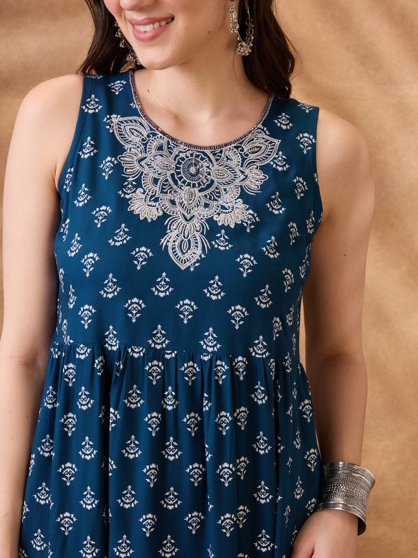 Globus Women Blue Embroidered Yoke Floral Print Tiered A-Line Kurta With Narrow Pants Set
