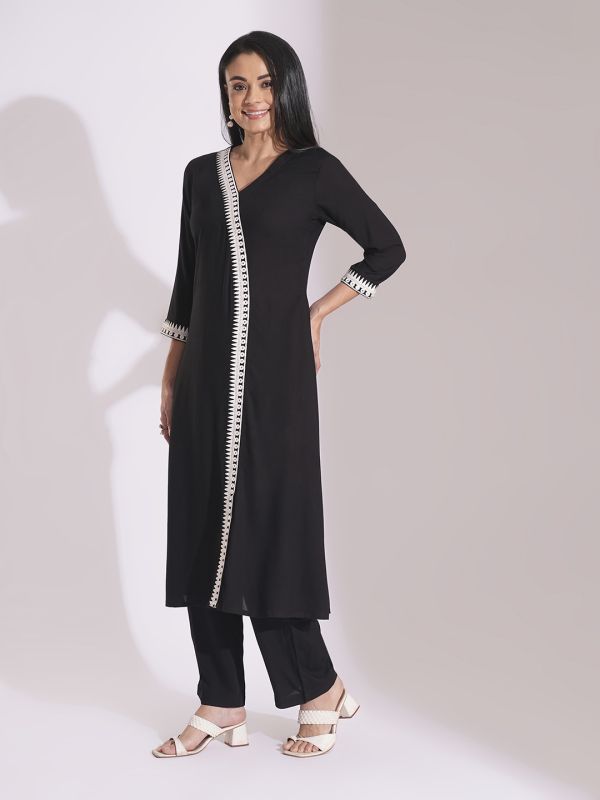 Globus Women Black V-Neck Embroidered Lace Details Calf Length A-Line Kurta With Pants Workwear Set
