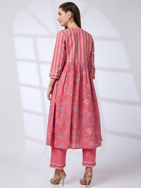 Globus Women Pink V-Neck Floral Print Pleated Alia Cut A-Line Kurta With Pants Workwear Set