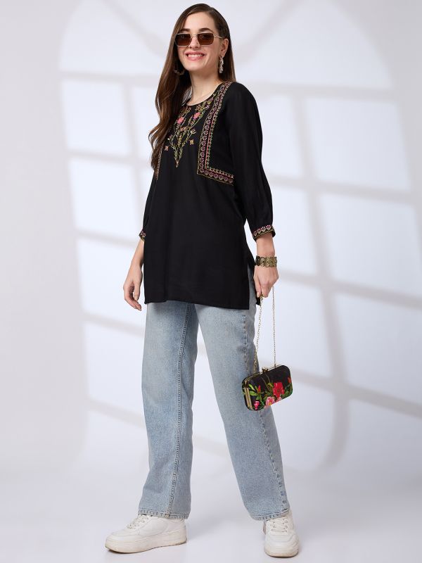 Globus Women Black Floral Embroidered Yoke Fusion Tunic