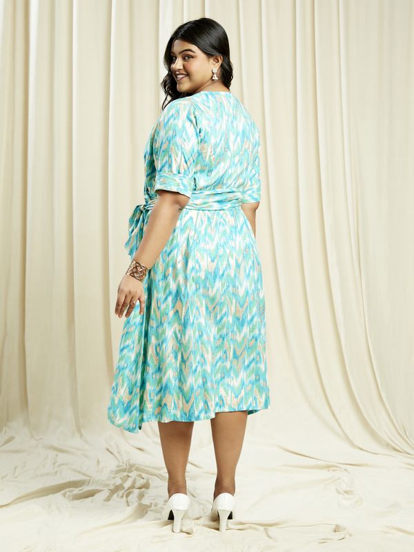 Globus Gloplus Women Blue Wrap V-Neck Chevron Print Plus Size A-Line Midi Dress With Belt